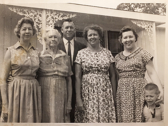 Estelle, Big Mamma, Hubert, Alma Ruth, Louise, Dale
