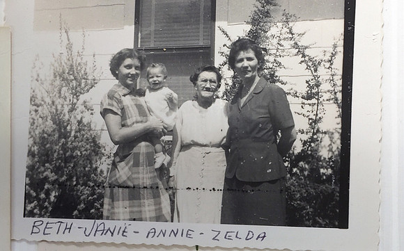 Janie, Beth, Mumsey and Annie (Mumsey's sister)